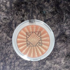 “Ofra” highlighter